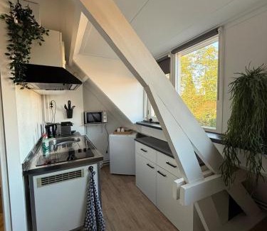 Stratum Apartment | Studio 131