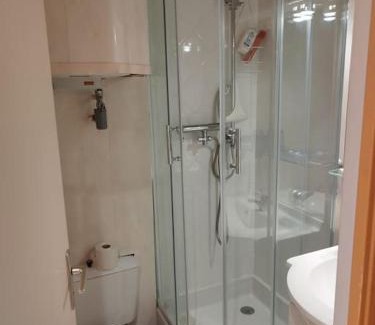 Allos Apartment | Studio 16m2 avec terrasse