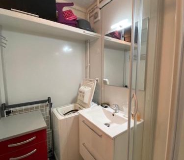 La Bourboule Apartment | Studio 2 à 4 personnes avec balcon et parking