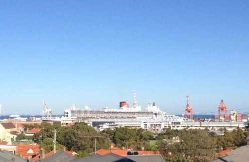 Fremantle Apartment | Studio 204 with harbour, ocean and sunset views from the balcony