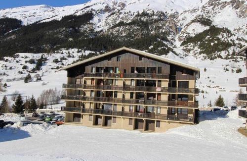 Val Cenis Apartment | Studio 3 pers. au pied des pistes avec balcon exposé sud, draps fournis, proche commerces - FR-1-508-76