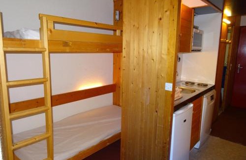 Arc-1800 Apartment | Studio 4 pers, proche pistes et commerces, cœur village Charvet, Arcs 1800 - FR-1-411-321