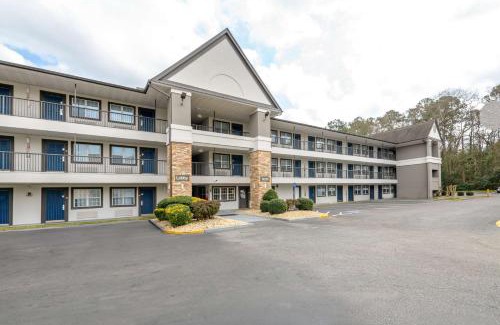 Columbus Hotel | Studio 6 Columbus GA Columbus Airport