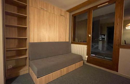 Jeux Apartment | Studio 941-Particulier-Résidence L'Ours Blanc-Alpe d'Huez-Centre Station