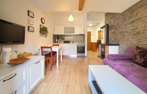 Fuzine Apartment | Studio Apartman Roxy