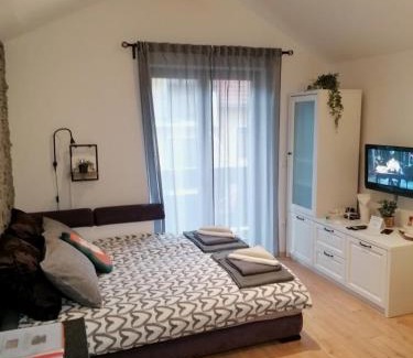 Fuzine Apartment | Studio Apartman Roxy