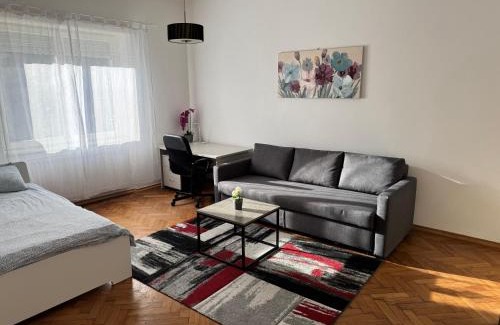 Zagreb Apartment | Studio Apartman Thalia