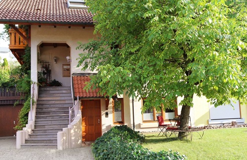 Oberharmersbach Apartment | Studio Apartment "Schwarzwaldstüble" with Shared Terrace, Shared Garden & Wi-Fi