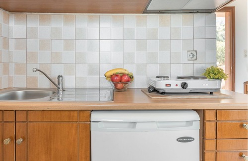 Paloi Apartment | Studio Apartment 'Frantzis 4' with Sea View, Wi-Fi and Air Conditioning