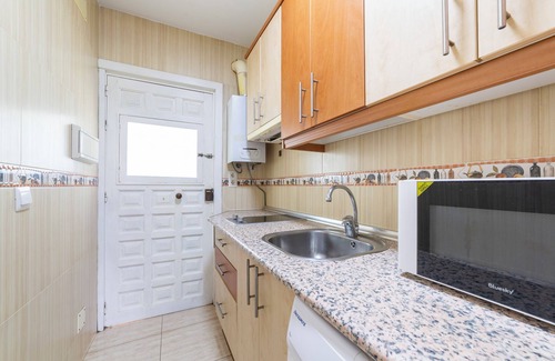 Aguadulce Apartment | Studio Apartment "Gaviotas 4" with Shared Pool, Private Terrace & A/C