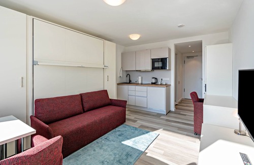 Furstenfeldbruck District Apartment | Studio Apartment "Huber Living Basic 206" with Balcony & Wi-Fi