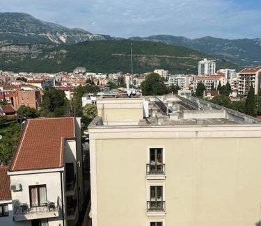Babin do Apartment | Studio apartment in the city center, Budva