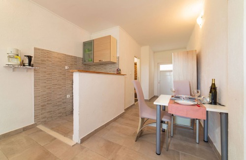 Rudine Apartment | Studio Apartment Livaja