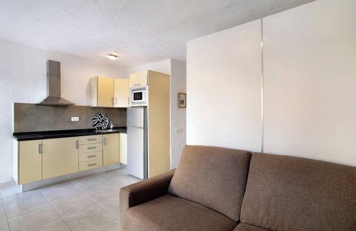 Mogan Apartment | Studio Apartment "Paraíso del Molinero Bajo" with Shared Pool & Private Terrace