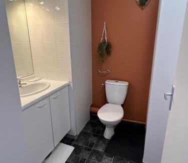 Avignon Apartment | Studio Appart'hôtel gare TGV avec place privée