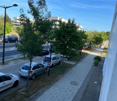 Avignon Apartment | Studio Appart'hôtel gare TGV avec place privée