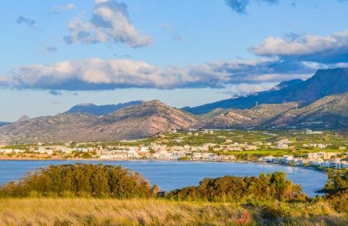 Pilalimata Apartment | Studio Athena with panoramic view of MakryGialos