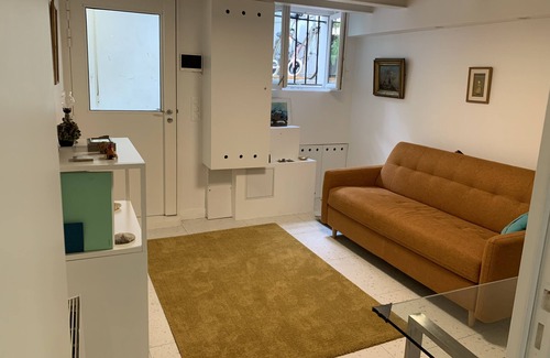 16th Arrondissement Apartment | Studio Auteuil-mozart Paris 16