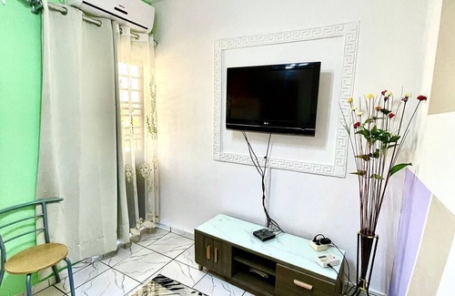 Douala Apartment | Studio B4,b-ssadi Santa Lucia,wifi, Canal, Gardien