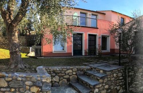Imperia Apartment | Studio Borgoverde-11 by Interhome