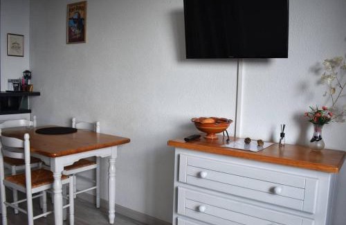 Font-Romeu-Odeillo-Via Apartment | Studio cabine sud idéal famille avec box - FR-1-580-117