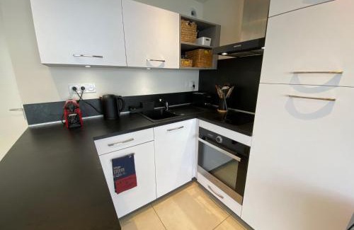 Arcachon Apartment | Studio Cabine à Arcachon avec Parking, WiFi et Accès Direct Plage - FR-1-374-219