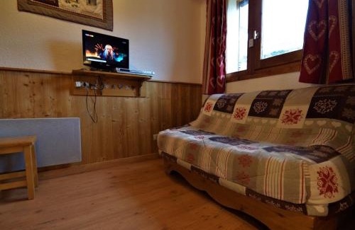 Les Bruyeres Apartment | Studio cabine 4 pers, balcon, animaux autorisés - FR-1-452-279