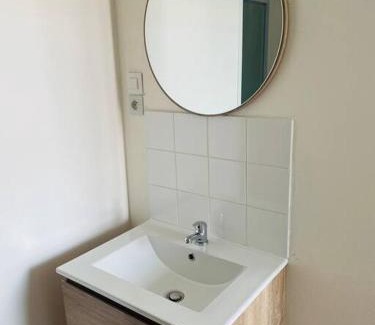 Castres Apartment | Studio Charles de Gaulle V