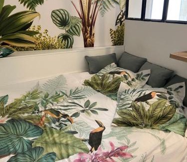 Castelnaudary Apartment | Studio CLIMATISÉ au cœur de la ville, gare à pied, café offert