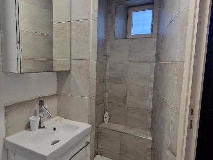 Villeneuve-les-Avignon Apartment | Studio coeur de Villeneuve