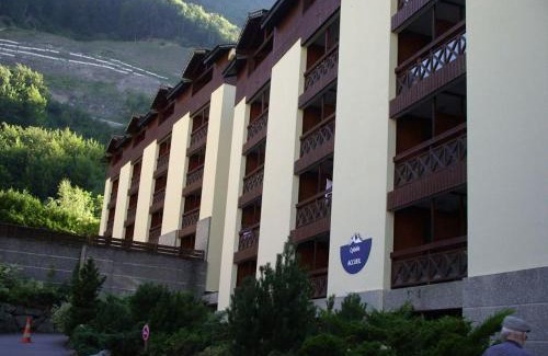 Brides-les-Bains Apartment | Studio Confort 4 Pers. avec Balcon, Parking et Wi-Fi - Brides-les-Bains - FR-1-512-89