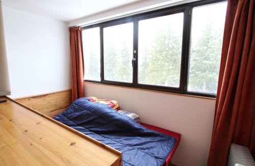 Chamrousse Apartment | Studio confortable à Chamrousse 1750, proche pistes et commerces - FR-1-549-123