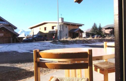 Jeux Apartment | Studio confortable au centre de l'Alpe d'Huez, près des pistes et commerces - 4 pers, terrasse sud - FR-1-405-123