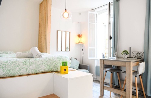 Notre-Dame du Mont Apartment | Studio cosy avec terrasse au coeur de Marseille