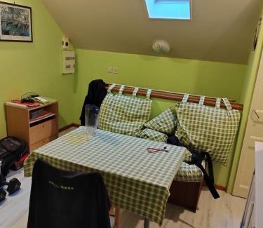 Gournay-en-Bray Apartment | studio des roses