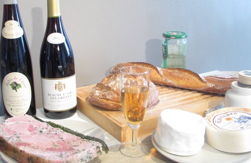 Faubourg North Apartment | STUDIO DIJON CENTER LES HALLES / PLACE DARCY