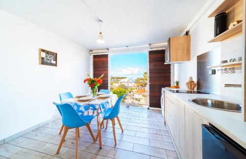 St Gilles-les-Bains Apartment | Studio du Lagon vue mer St Gilles les Bains Centre 500m de la plage