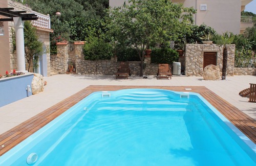 Tucepi Apartment | Studio flat with terrace Tučepi, Makarska (AS-6817-a)