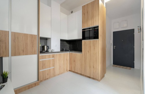 Grunwald Apartment | Studio Gasiorowskich8 by Renters