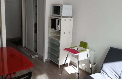 Andernos-les-Bains Apartment | Studio hyper center Andernos: Arcachon basin beach at 200m