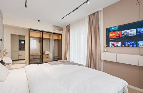 Sector 6 Apartment | Studio in Dimri Resident Ghencea