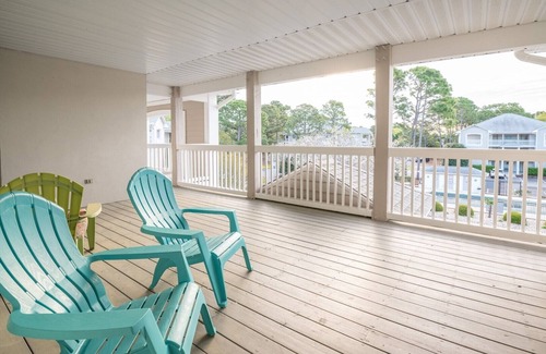 St. James Condo | Studio in St James in Southport - great amenities!