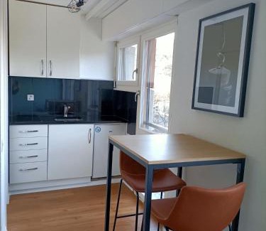 Sion Apartment | Studio lumineux bien placé en ville de Sion