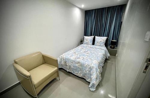 Grand Dakar Apartment | Studio meublé Point E , Dakar