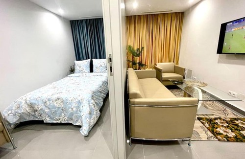 Grand Dakar Apartment | Studio meublé Point E , Dakar