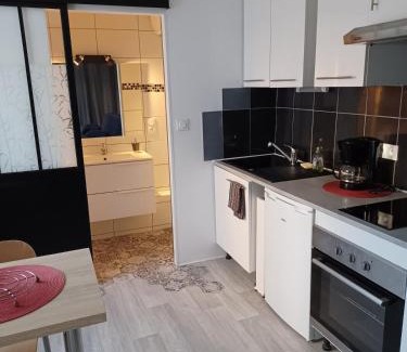 Route d'Arles Apartment | Studio neuf confortable à 10 min à pied de la gare