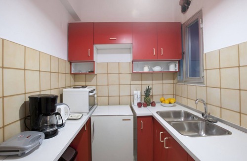 Athens Apartment | Studio Next to Agios Nikolaos Church