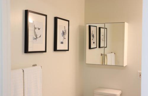 Downtown Apartment | Studio On The Promenade