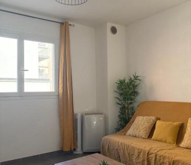 Mediterranee Apartment | Studio proche de la mer