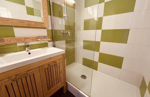 Vallandry Apartment | Studio rénové de 26 m² pour 4 pers avec balcon, accès pistes, animaux admis - Vallandry - FR-1-757-116